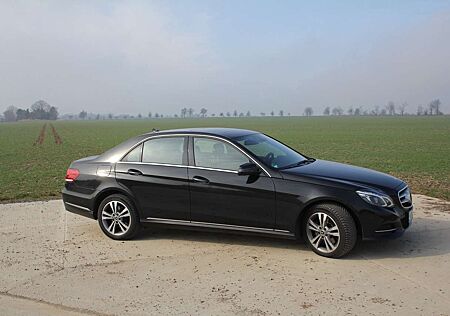 Mercedes-Benz E 350 BlueTec 4Matic *Harman Kardon *Liebhaber