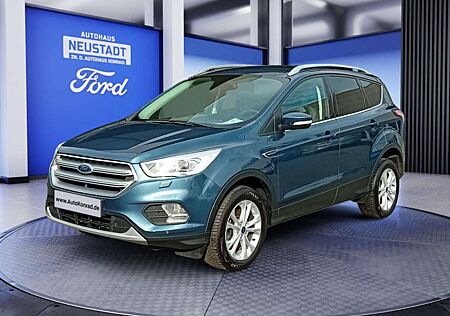 Ford Kuga 1.5 4x4 Aut. Titanium *Xenon*WinterPk*Navi*
