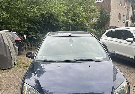 Ford Focus Ghia