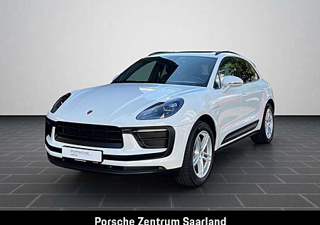 Porsche Macan .