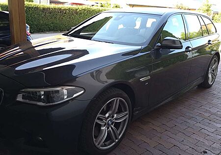BMW 535d 535 xDrive Touring Sport-Aut.