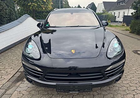 Porsche Cayenne Diesel LUFT PANORAMA CERAMIK BOSE VOLLAUSSTATTUNG