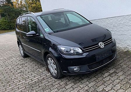 VW Touran Volkswagen Highline 1.4 TSI DSG Leder Navi Bi-Xenon