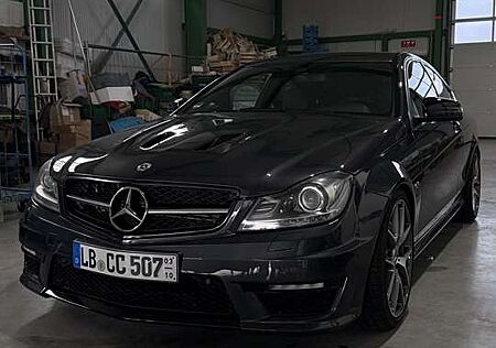 Mercedes-Benz C 63 AMG gebraucht kaufen Mercedes-Benz C 63 AMG Coupe SPEEDSHIFT MCT