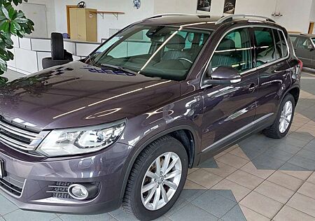 VW Tiguan Volkswagen Lounge Sport DSG Klimaautom. LED-TFL AHK Navi