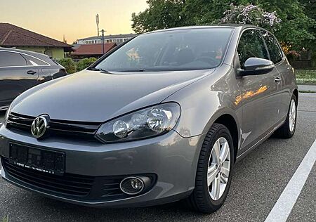 VW Golf Volkswagen Trendline