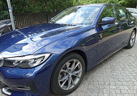 BMW 330i 330 +xDrive+Aut.+M+Sport