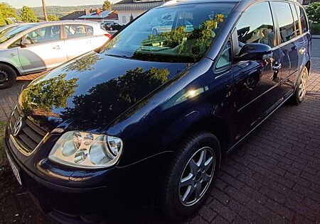 VW Touran Volkswagen 1.4 TSI Goal