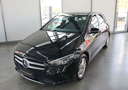 Mercedes-Benz B 180 Style LED Navi SHZ PTS el-Heckklappe