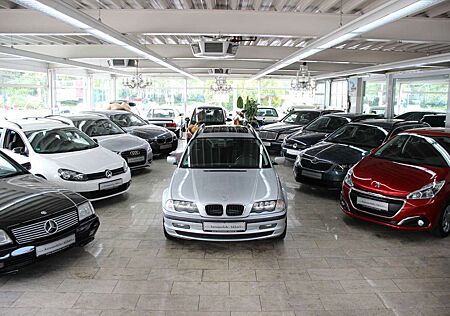 BMW 318 i touring