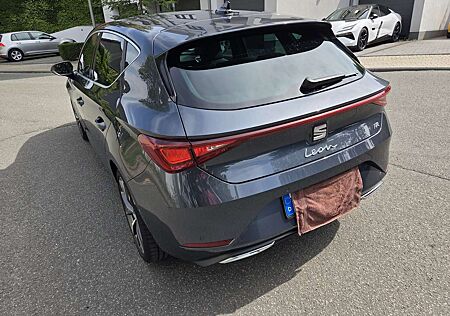 Seat Leon 1.5 eTSI FR Beats Version