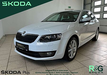 Skoda Octavia Elegance 1.4 TSI DSG Navi SHZ Xenon Temp PDC