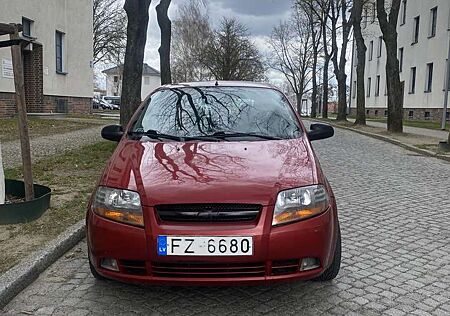 Chevrolet Aveo 1.2 LT