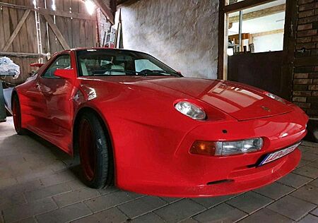 Porsche 928 S 4