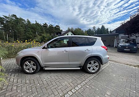 Toyota RAV 4 2.2 D-CAT 4x4Executive