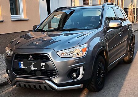 Mitsubishi ASX 2.2 DI-D 4WD Automatik Diamant Edition