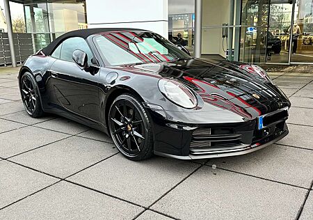 Porsche 992 Carrera Cabriolet