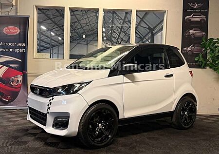 Aixam City SPORT 8 PS 2023 Weiss Mopedauto Microcar 45