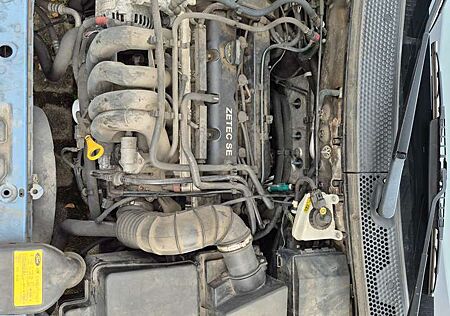 Ford Focus Turnier Ambiente