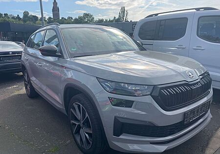 Skoda Kodiaq Sportline 4x4 *DAB + AppleCarPlay + Shgpft*7 Sitz