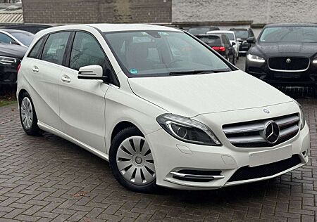 Mercedes-Benz B 200 CDI Sportp.*Navi*Kamera*Szhz*BiXenon