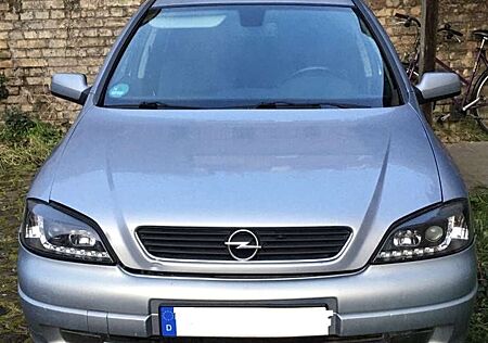 Opel Astra 2.2 DTI Caravan Elegance