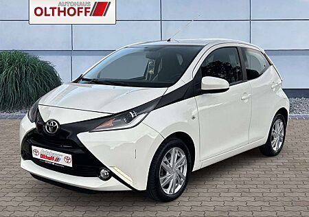 Toyota Aygo x-play touch