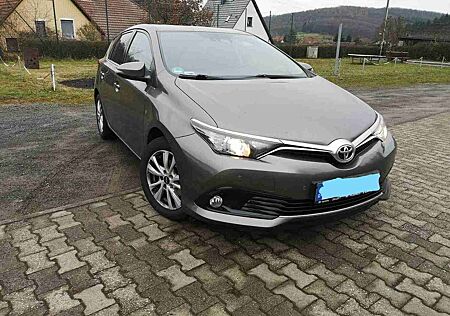 Toyota Auris 1.2 Turbo Touring Sports Edition S+