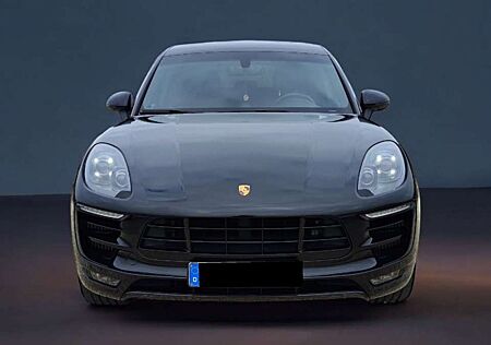 Porsche Macan S PDK, Black edition