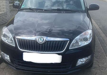 Skoda Fabia 1.6 TDI DPF Kombi Family / SHZ/ DPF, AGR & TÜV ne