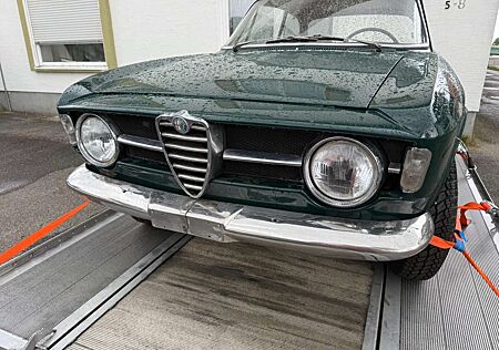 Alfa Romeo GT Giulia 1300 “Scalino” 1967