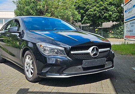 Mercedes-Benz CLA 200 CDI Shooting Brake Business Automatik