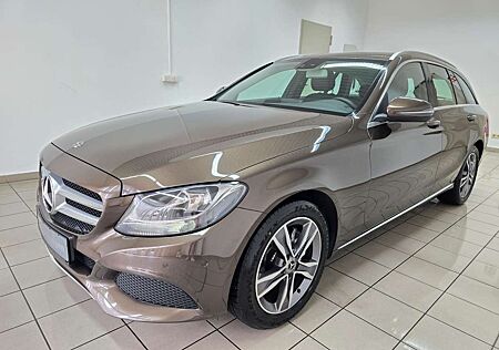 Mercedes-Benz C 220 d T-Modell Avantgarde Navi Kamera Spur 17"