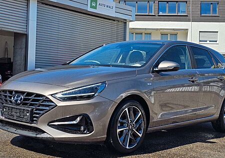 Hyundai i30 1,5 T-GDI Mild-Hybrid DCT Style