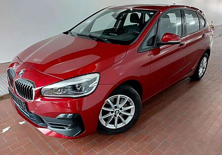 BMW 220 i Advantage Autom. Navi LED