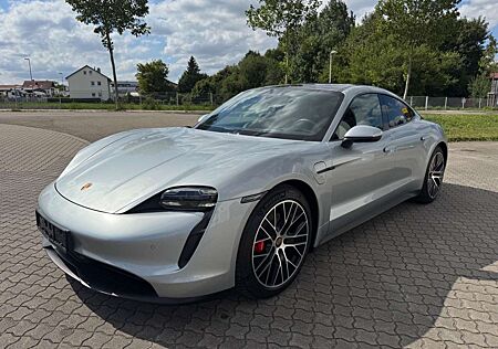 Porsche Taycan 4 S Sport Chrono LED-Matrix Panorama