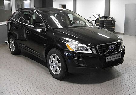 Volvo XC 60 XC60 XC60 Momentum 2WD - Nav - SHZ - PDC - AHK