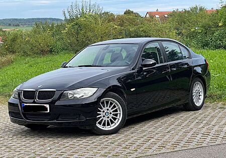 BMW 318 i Lim. (E90) guter Zustand Tüv Neu