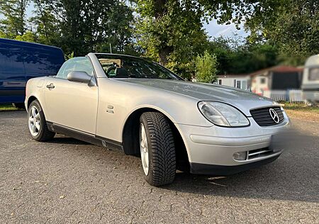 Mercedes-Benz SLK 200