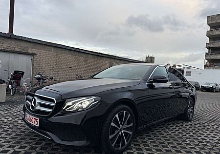 Mercedes-Benz E 300 E Limousine de W213 Lim.