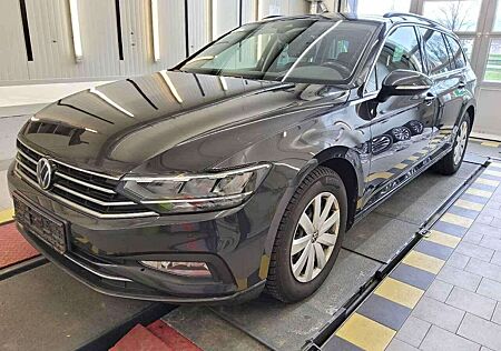 VW Passat Variant Volkswagen Business 1.5 TSI 1. Hd Kamera LED