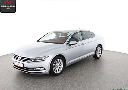 VW Passat Volkswagen 2.0 TSI 4M HIGHLINE ACTIVE-INFO,ACC,AHK