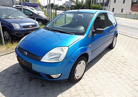 Ford Fiesta 1.3 Ambiente Klima Radio HU AU Neu