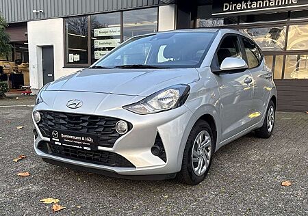 Hyundai i10 1.0 Select *PDC hi*DAB*Lenkradheiz.*