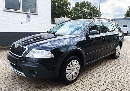 Skoda Octavia Combi Scout 2.0 FSI*4X4Allrad*Klima*AHK*