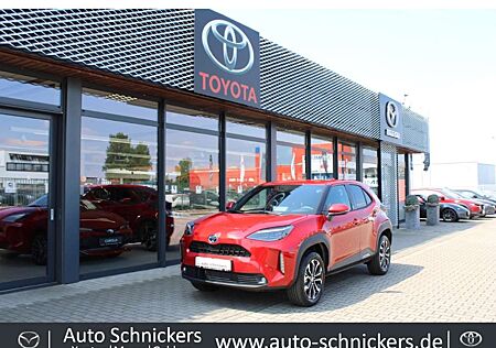 Toyota Yaris Cross Hybrid FWD Team Deutschland+NAV !!