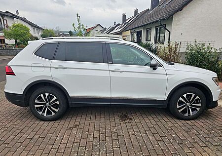 VW Tiguan Allspace Volkswagen 2.0 TDI SCR 4Motion DSGUNITED
