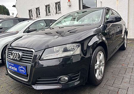 Audi A3 1.8 Attraction Panoramadach+Klima+Modell 2010