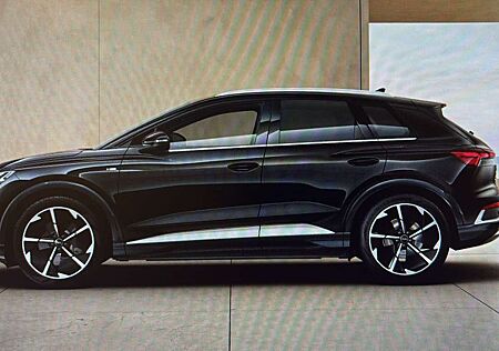Audi Q4 e-tron 50 quattro, s-line, Pano, Matrix, Sonos