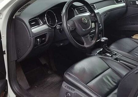 Skoda Superb +Combi+2.0+TDI+DSG+Elegance